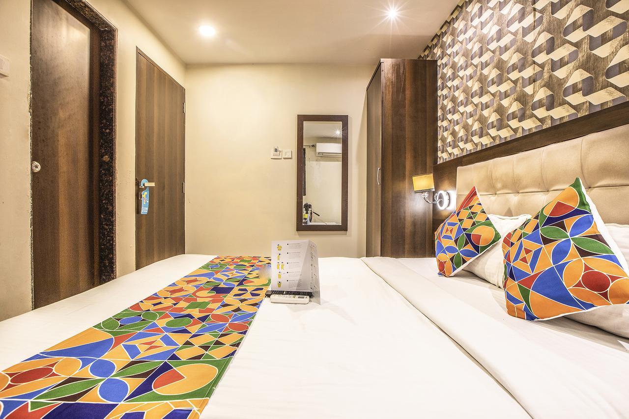 Hygienic Hotel Liberty Plaza Мумбаї Екстер'єр фото