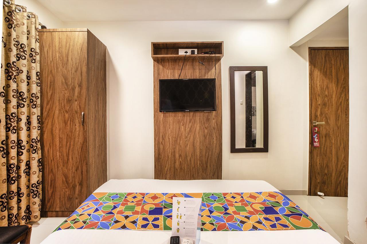 Hygienic Hotel Liberty Plaza Мумбаї Екстер'єр фото